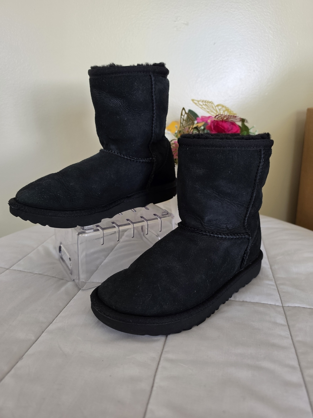 UGG Black Classic Short Suede Booties Girls Size 2